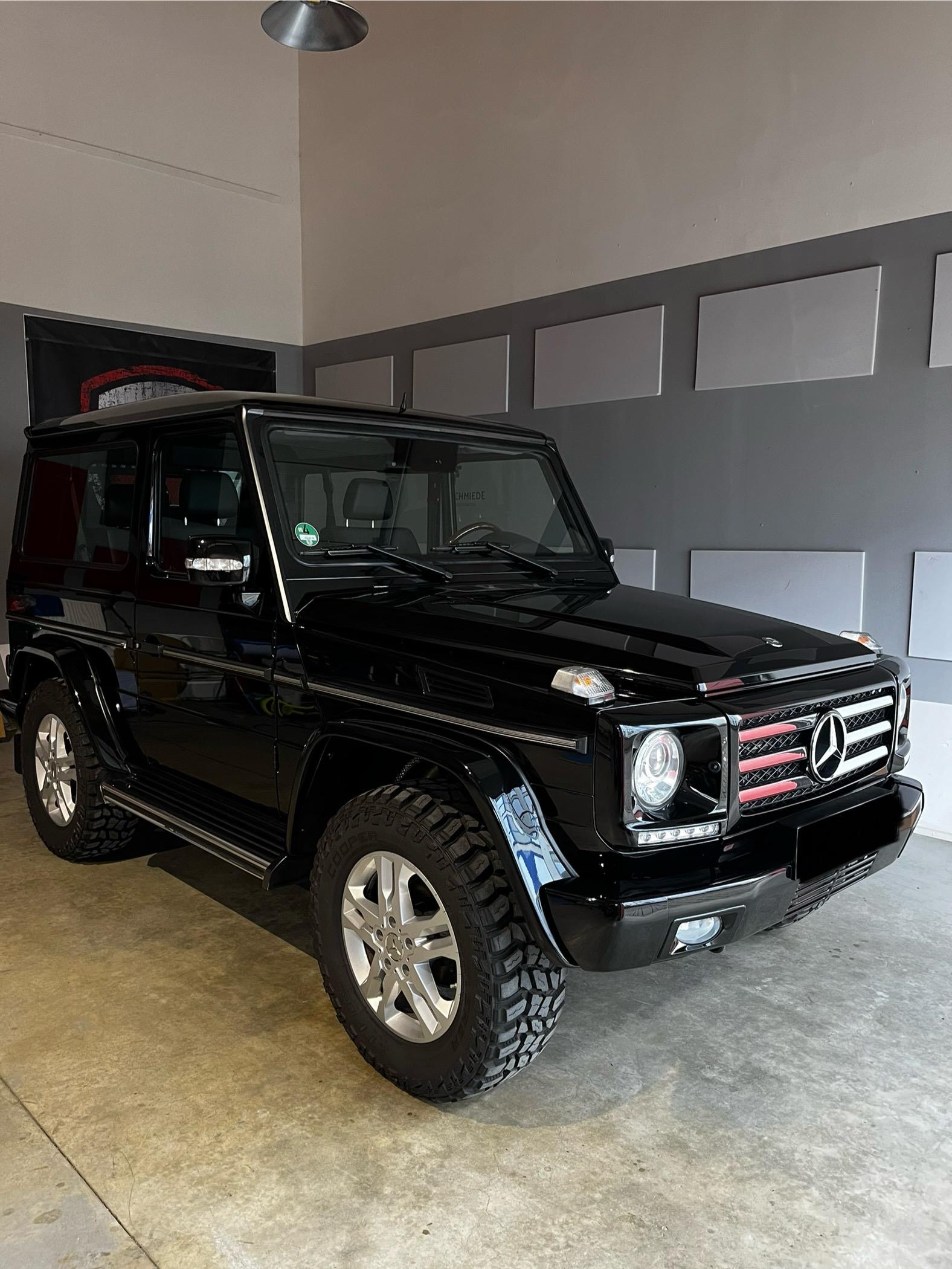 Intensive Außen- und Innenaufbereitung an einem SUV – vergleichbare Leistung für Leasingfahrzeuge