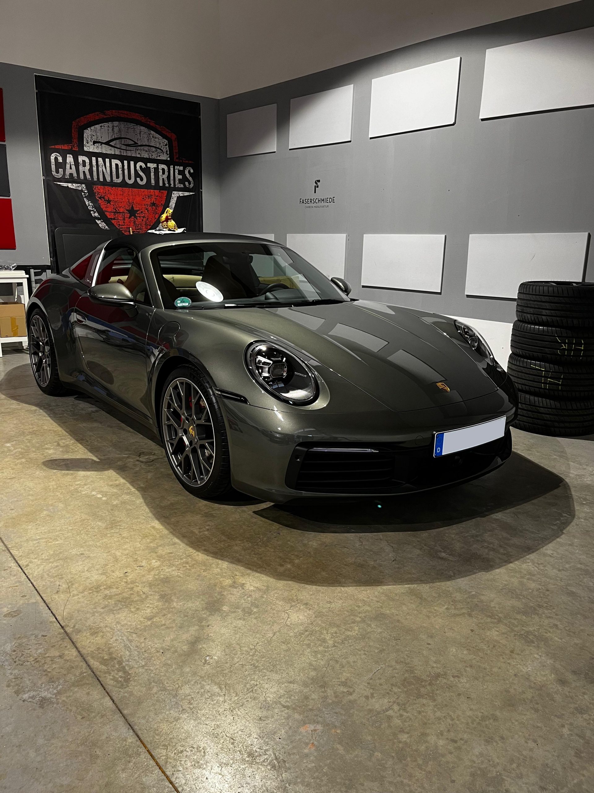 Beispielaufbereitung eines hochwertigen Fahrzeugs – Außenaufbereitung wie bei Leasingfahrzeugen