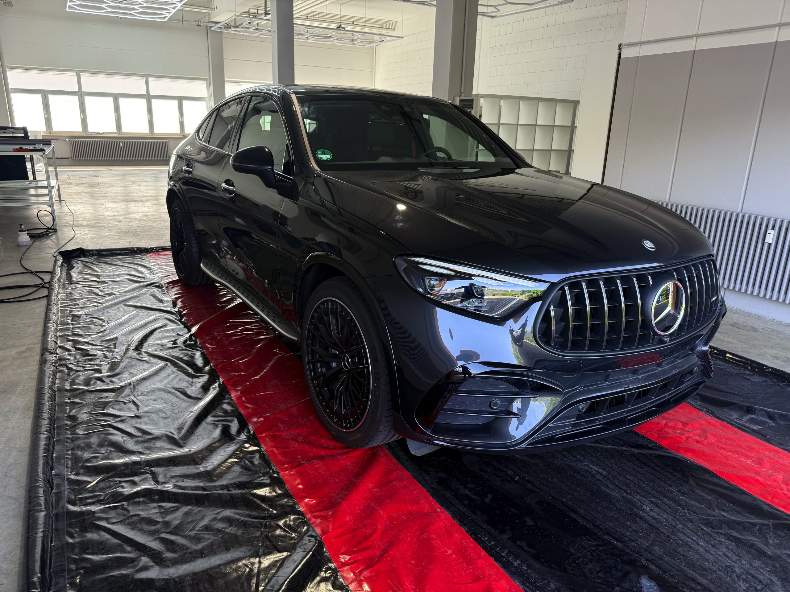 Mercedes-Benz GLC 43 AMG – Matte Charcoal Metallic (Detail)
