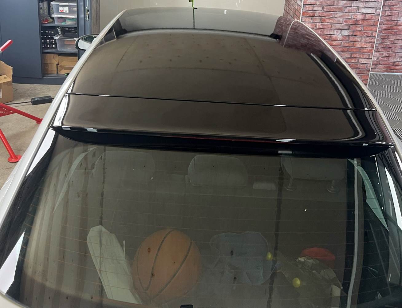 Audi A1 – Dach neu foliert und mit Nano-Graphene-Versiegelung beschichtet