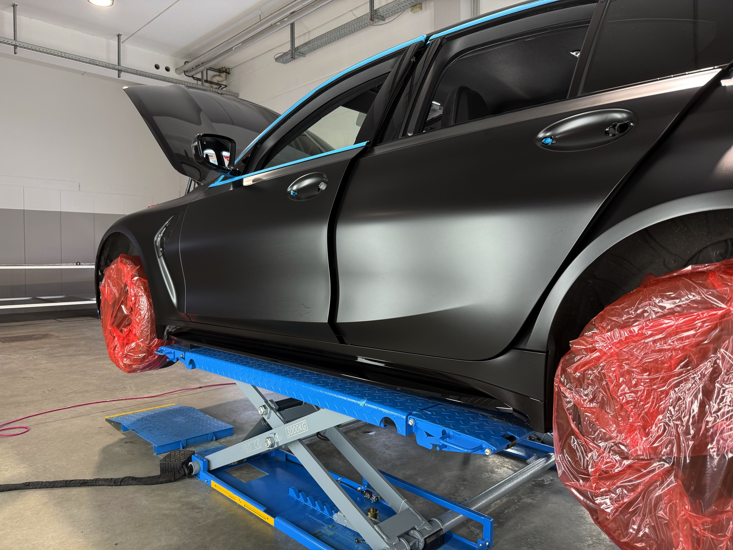 BMW M3 Competition Satin Black Folierung – Motiv 3