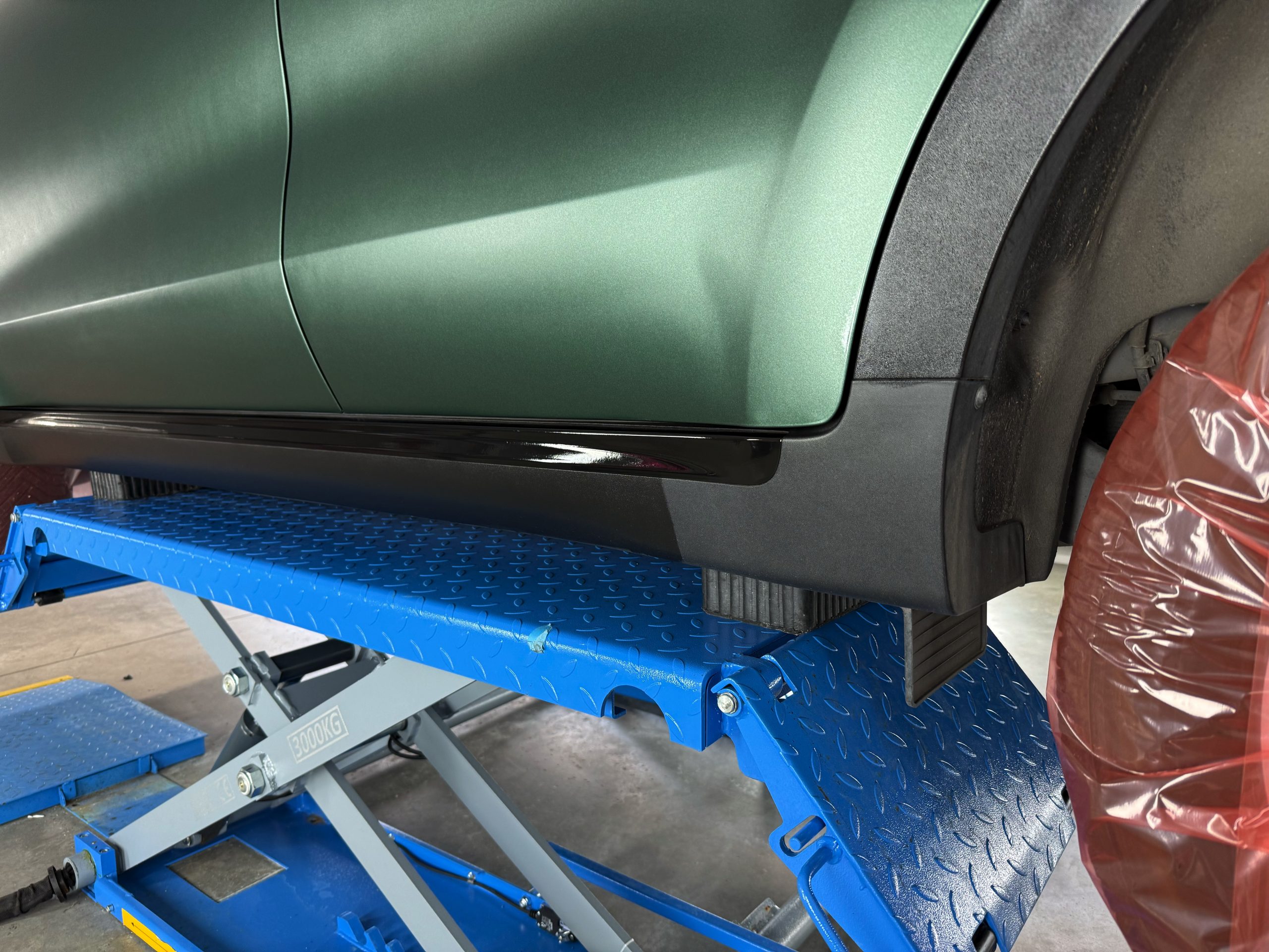 Kia Sportage – Kunststoffteile versiegelt (Bild 3)