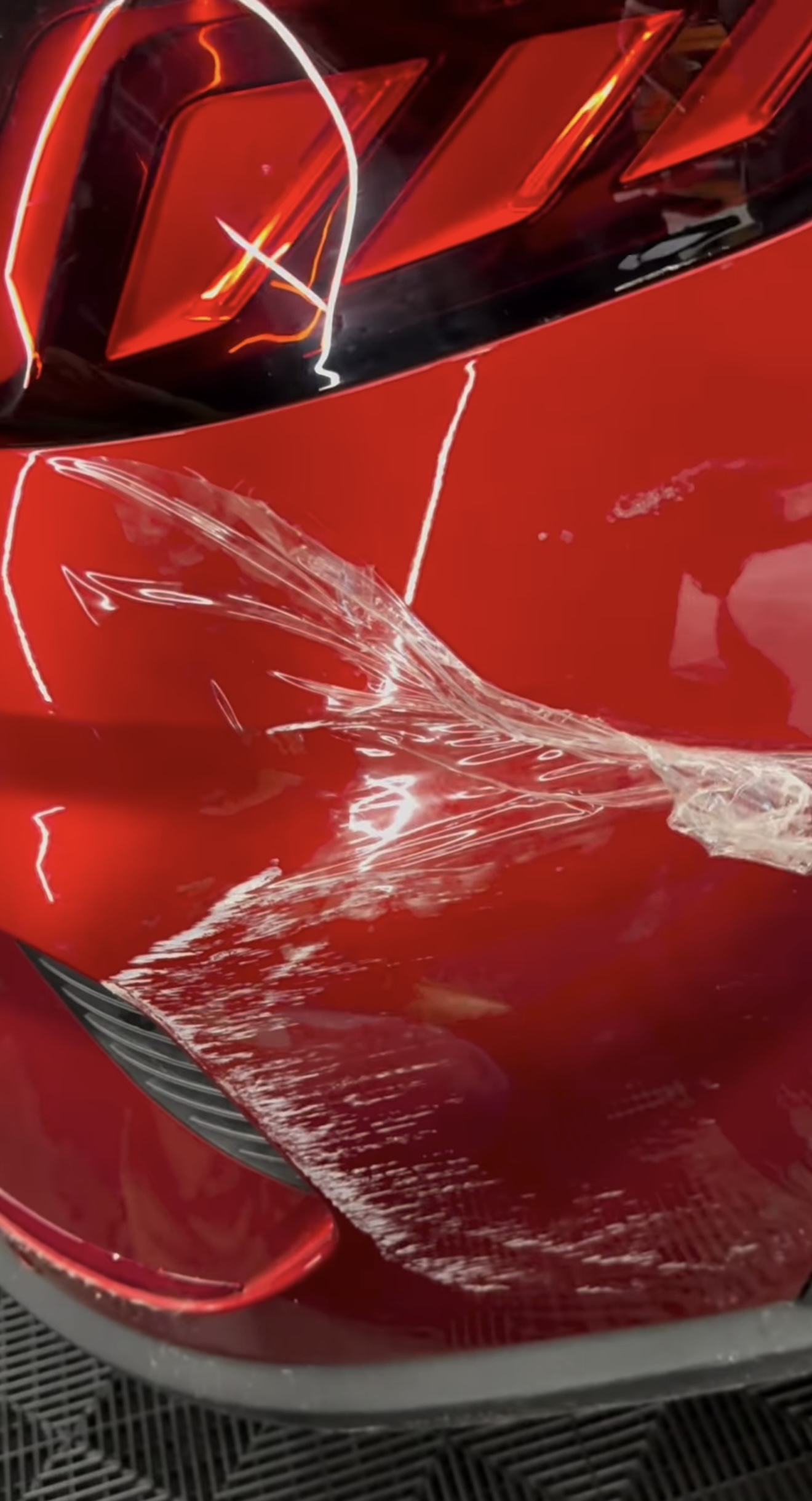 Lackschutzfolie am Fahrzeug – Beitragsbild